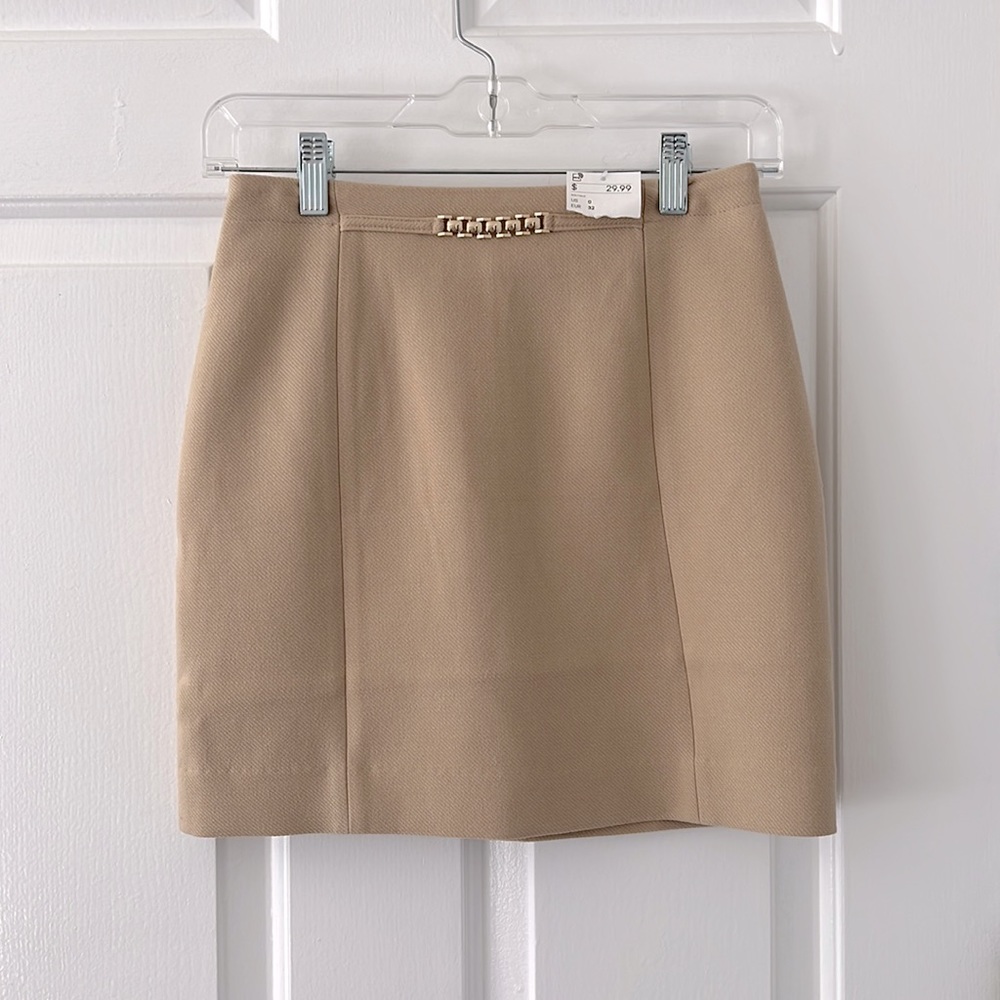 Brand New (With Tags) Beige H&M Skirt